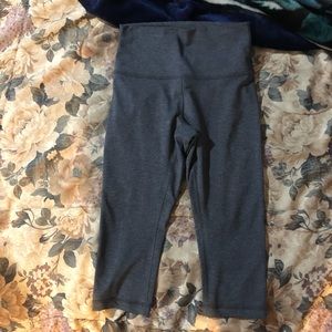 Lululemon capris